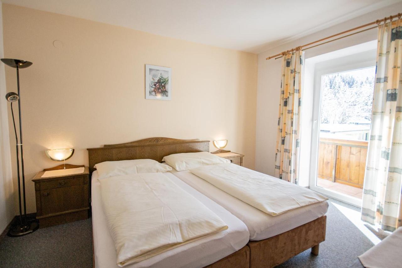 Pension Nina & Gasthof Alpenrose Gschnitz Luaran gambar